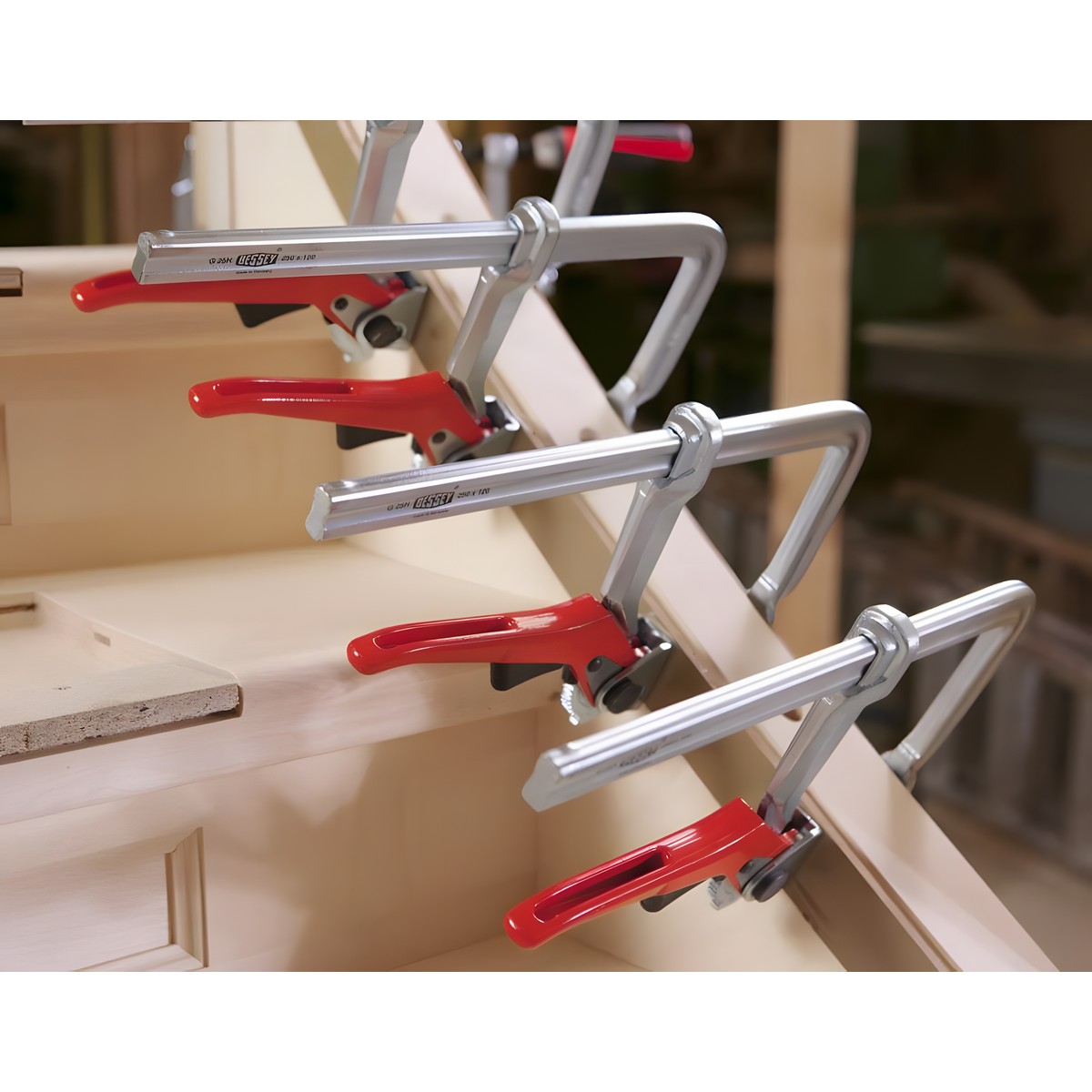 фото Струбцина 160/80 мм BESSEY BE-GH16