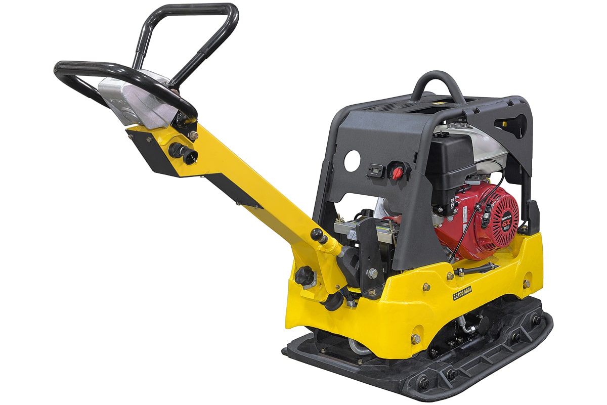 фото Виброплита реверсивная TSS-CP-320 (гидравлический привод, электростарт, АКБ)