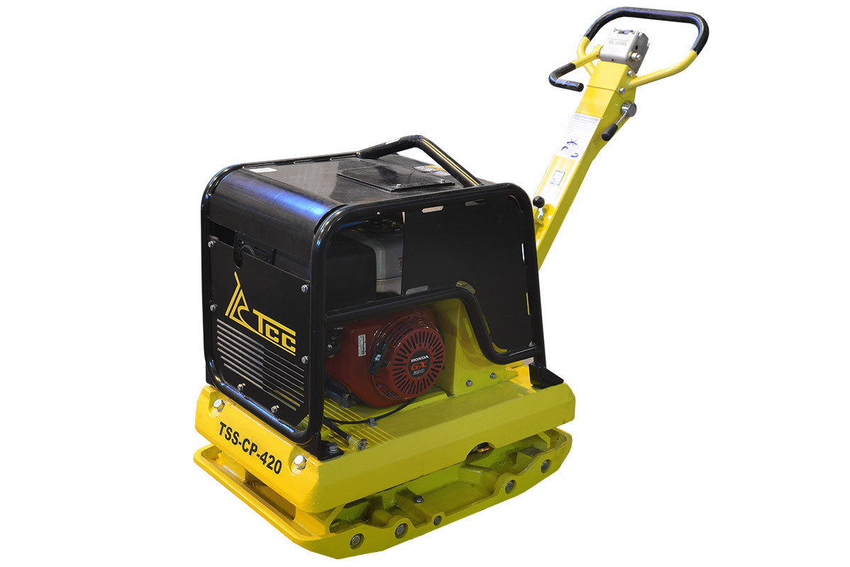 фото Виброплита реверсивная TSS-CP-420 (гидравлический привод, электростарт, АКБ)