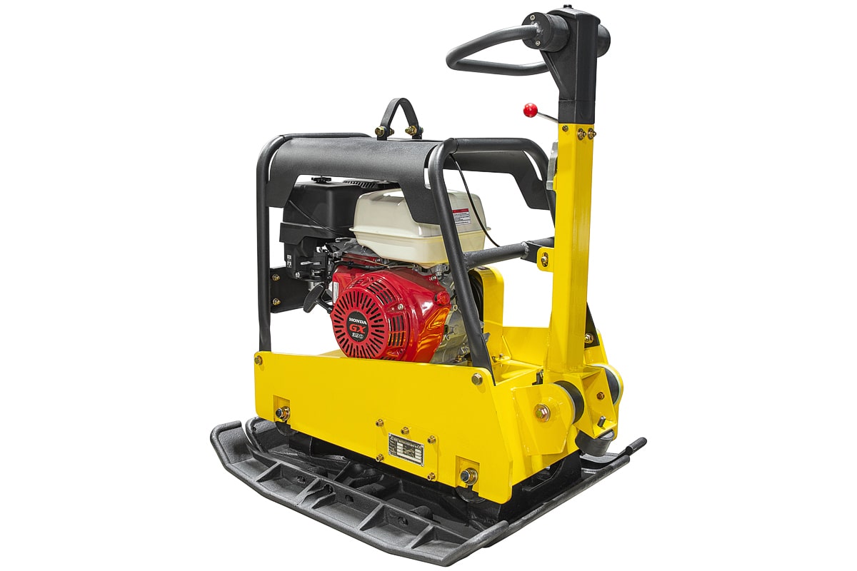 фото Виброплита реверсивная TSS-WP330YH (гидравлический привод)