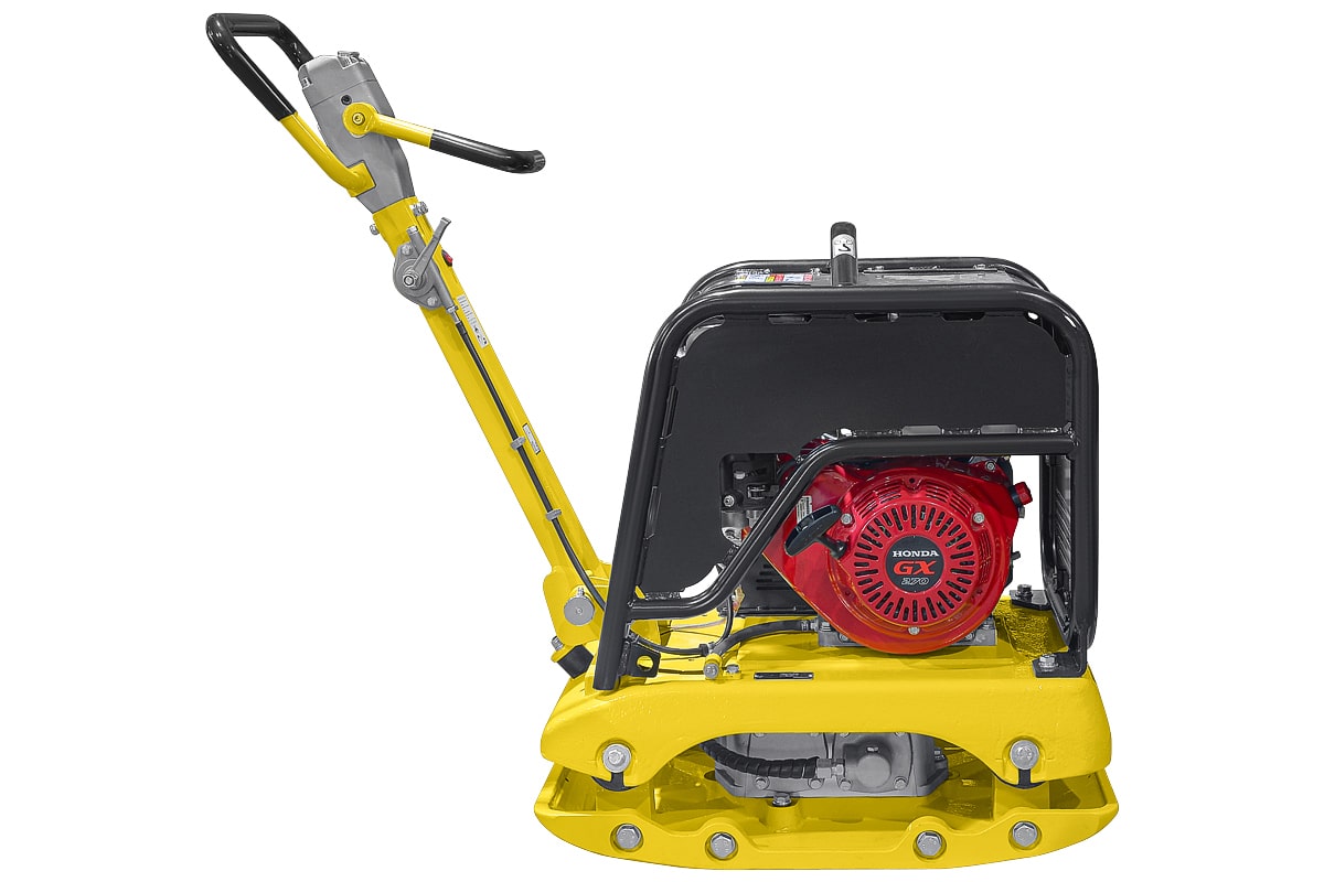 фото Виброплита реверсивная TSS-CP-240  (гидравлический привод)