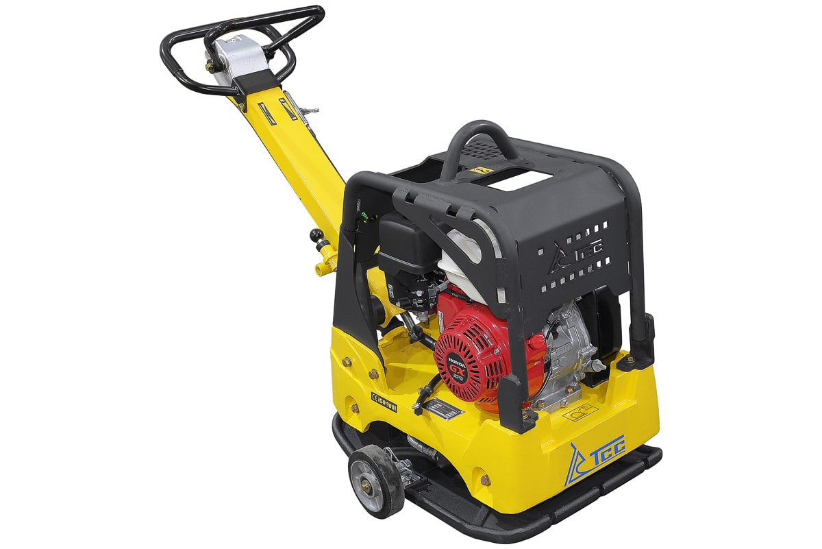 фото Виброплита реверсивная TSS-CP-220  (гидравлический привод)