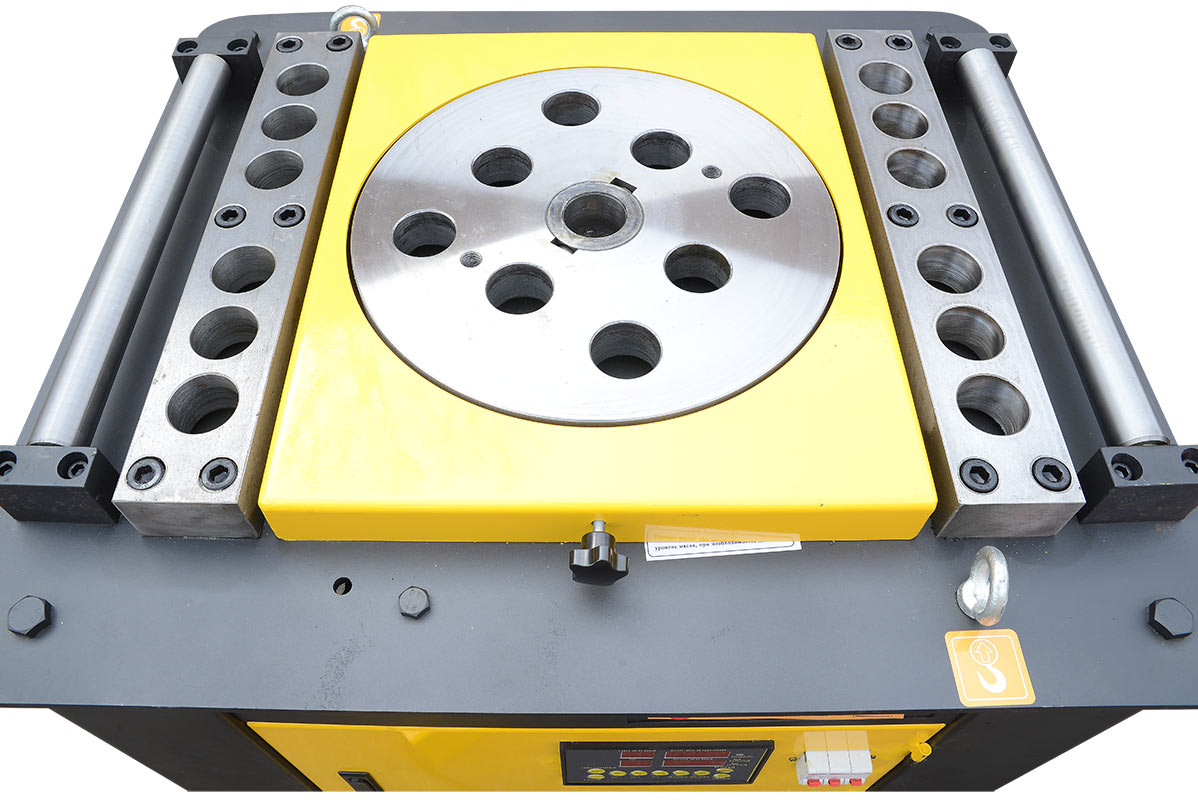 фото Станок для гибки арматуры TSS GW 52 с ЧПУ