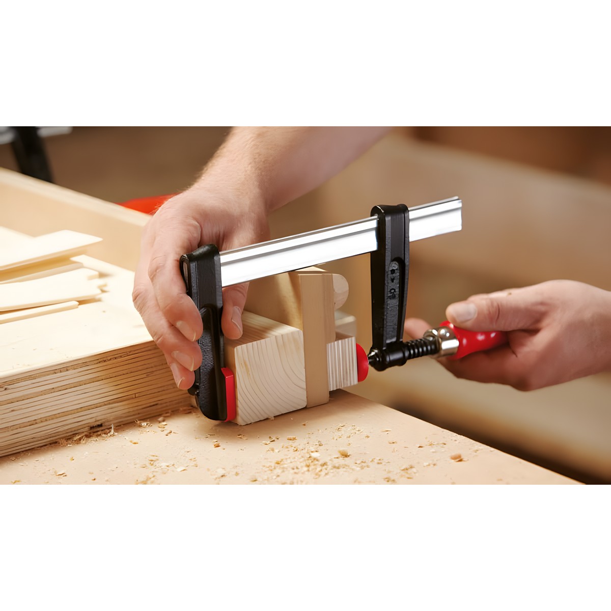 фото Струбцина 1500/120 мм BESSEY BE-TP150S12BE