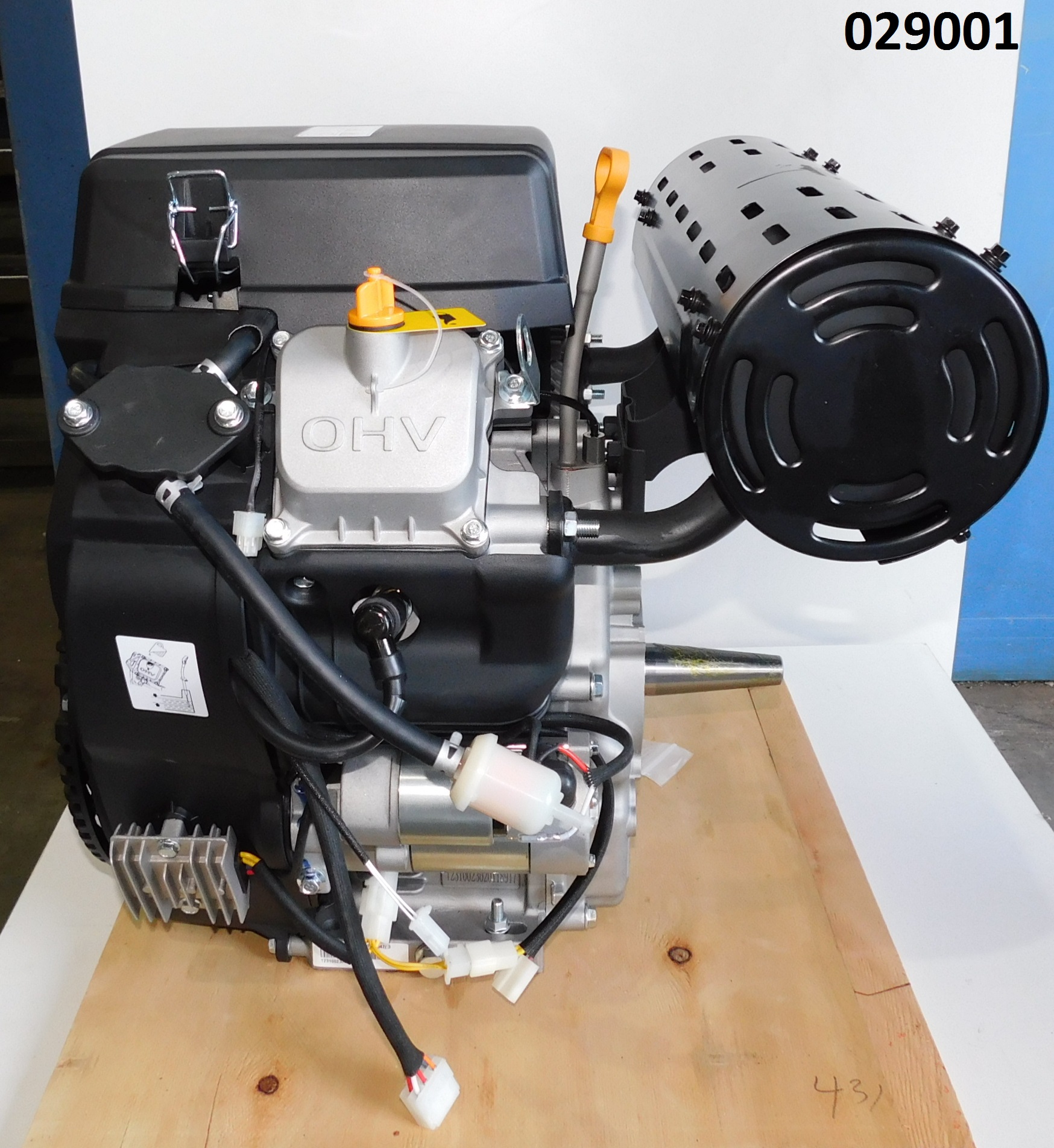 фото Двигатель бензиновый Loncin LC2V80FD/Engine assy