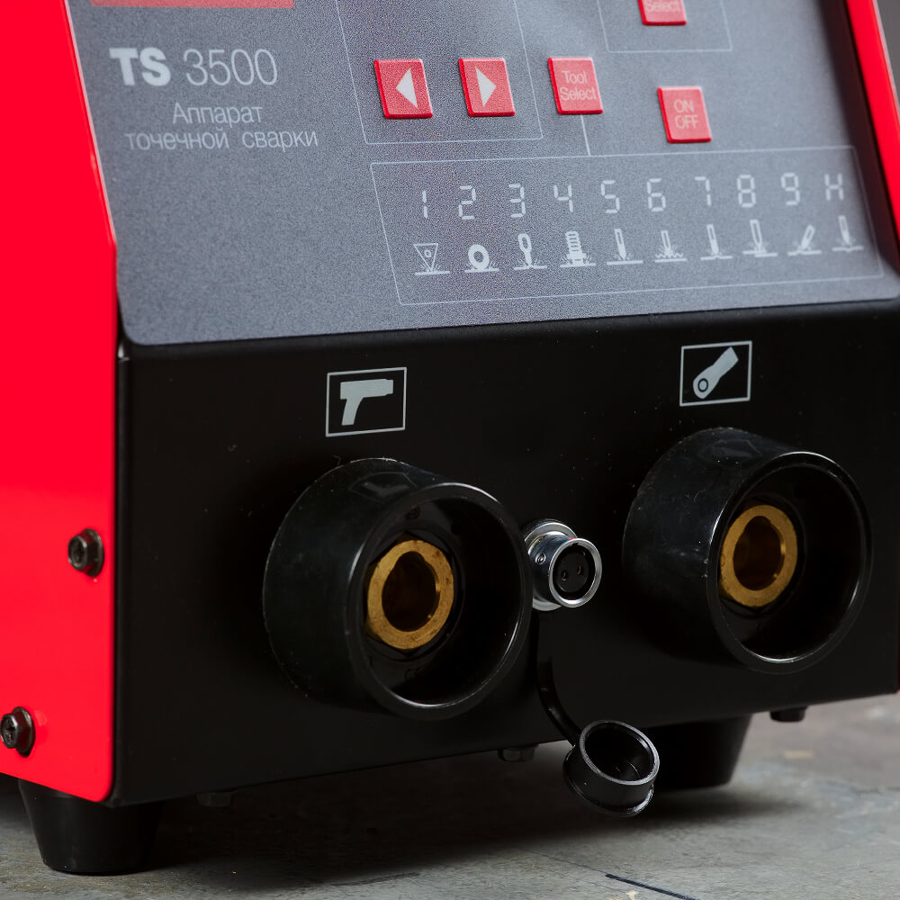 фото Аппарат точечной сварки FUBAG TS 3500