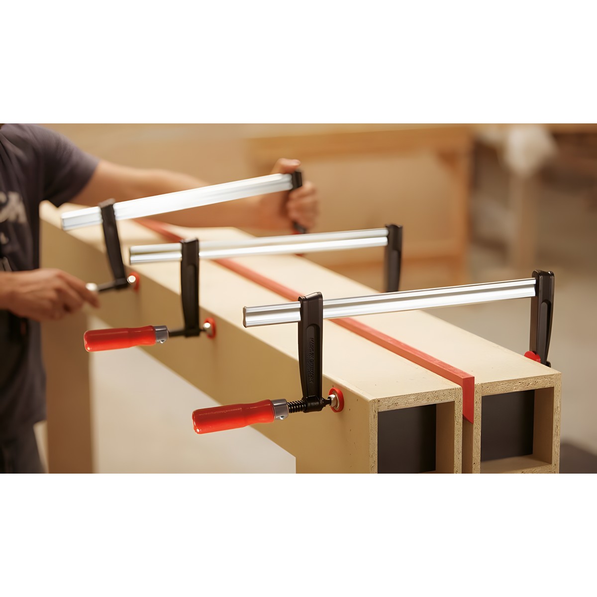 фото Струбцина 160/80 мм BESSEY BE-TPN16BE