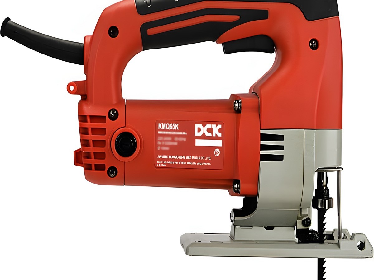 фото Лобзик DCK KMQ65K