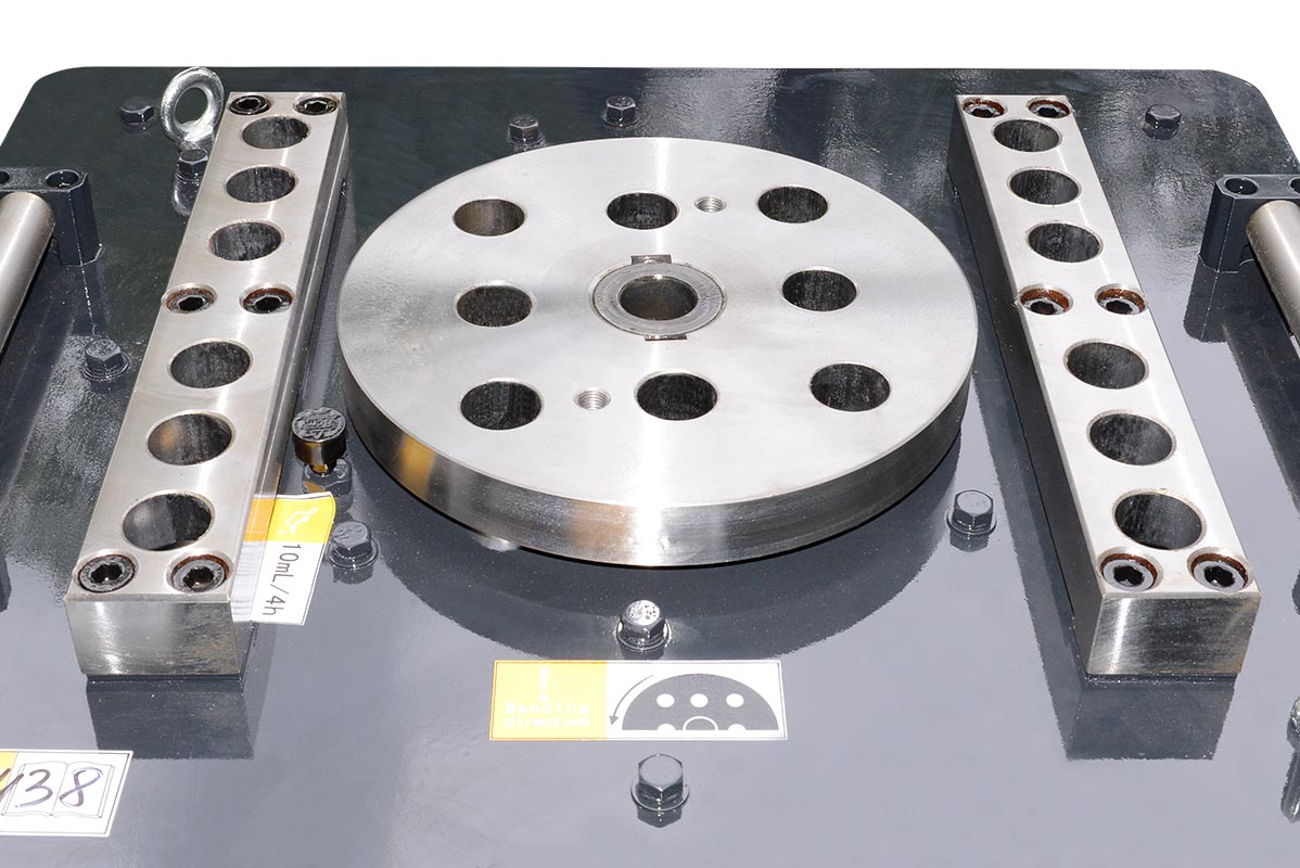 фото Станок для гибки арматуры TSS GW 40B