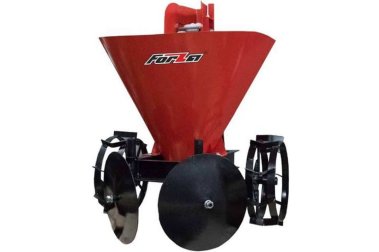 фото Картофелесажалка на грунтозацепах с отключаемой лентой подачи клубней