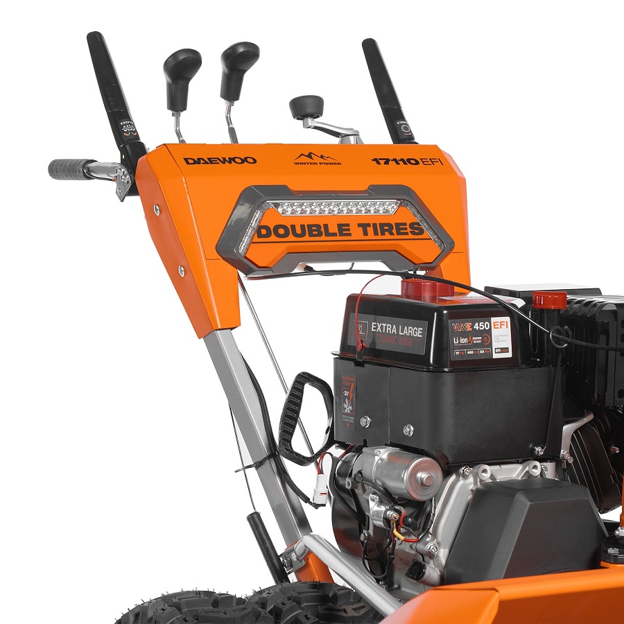 фото Снегоуборочник бензиновый DAEWOO DAST 17110 EFI
