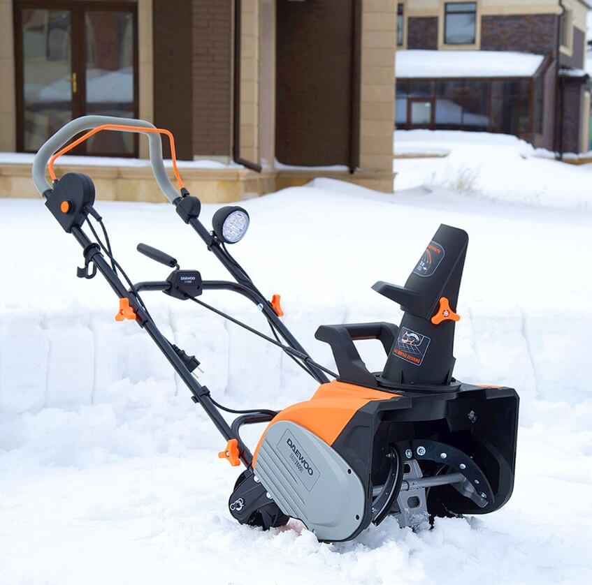 фото Снегоуборочник электрический DAEWOO DAST 2600E