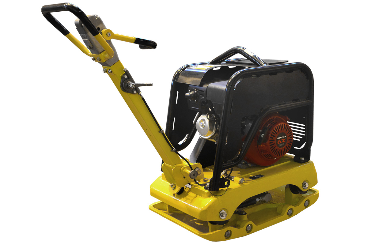 фото Виброплита реверсивная TSS-CP-240  (гидравлический привод)