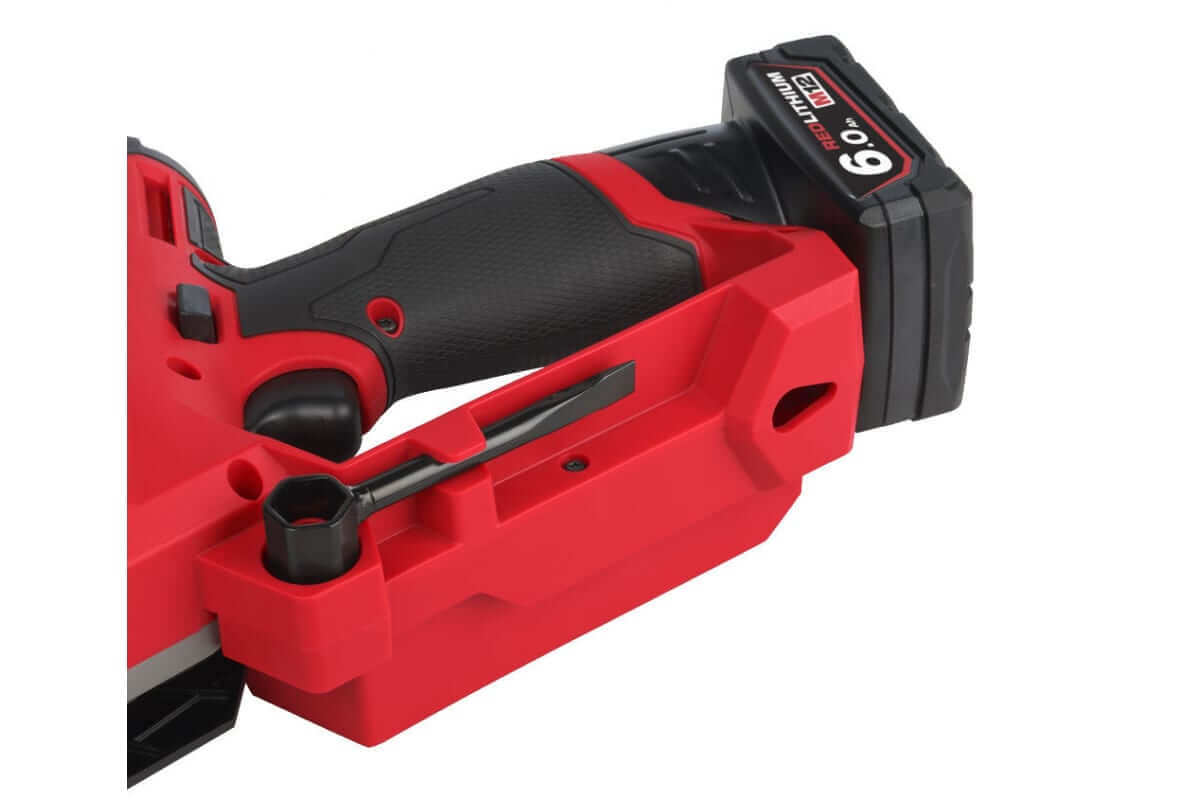 фото Пила цепная аккумуляторная MILWAUKEE M12 FHS-602X FUEL 4933472212
