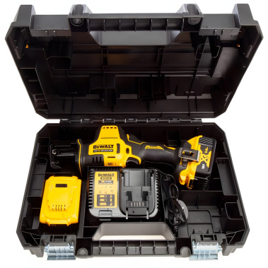 фото Пила сабельная аккумуляторная DEWALT DCS369P2-QW