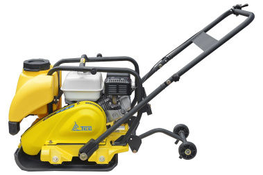 фото Виброплита TSS-WP100TH  (колесный комплект, бак)
