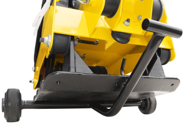 фото Виброплита TSS-VP120TH (колесный комплект, бак)