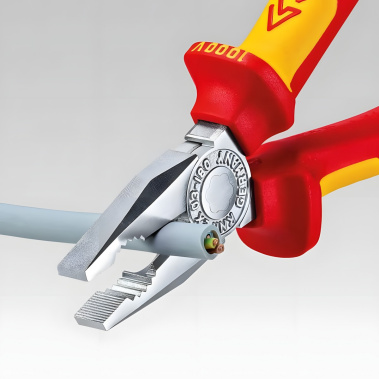 фото Плоскогубцы 180 мм VDE KNIPEX KN-0306180