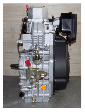 фото Двигатель дизельный 1100FE / Diesel engine 1100FE