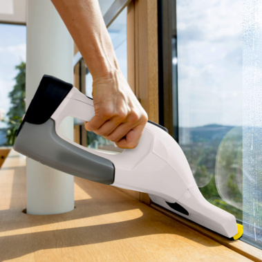фото Стеклоочиститель аккумуляторный KARCHER WV 6 Plus